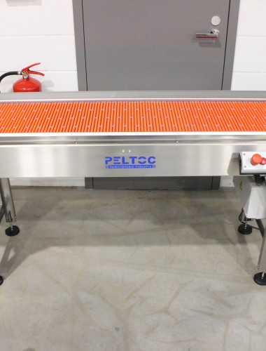 Roller belt conveyor/ collecting table